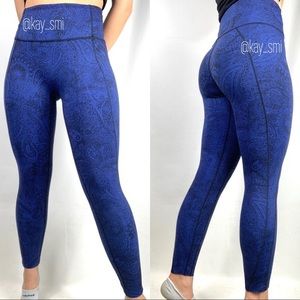 Lululemon Like Nothing 7/8 Tight